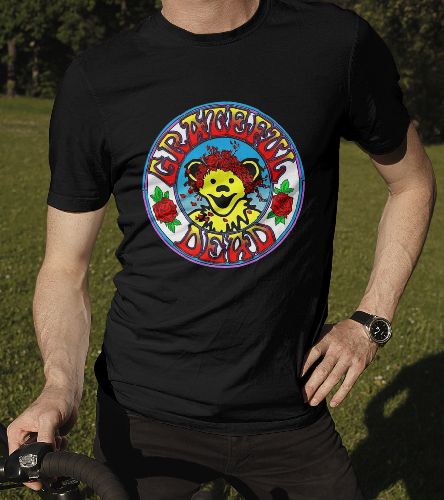 Grateful Dead Bear With Roses Circle T-Shirt