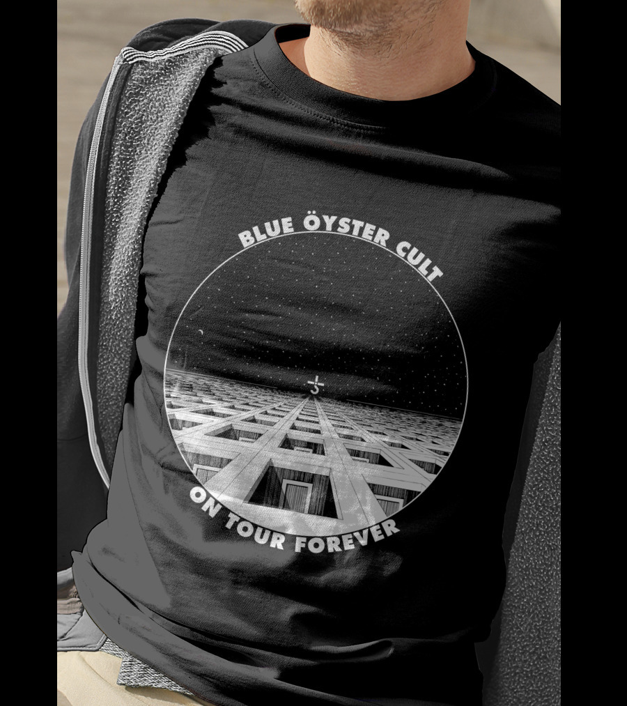 Blue Öyster Cult On Tour Forever T-Shirt