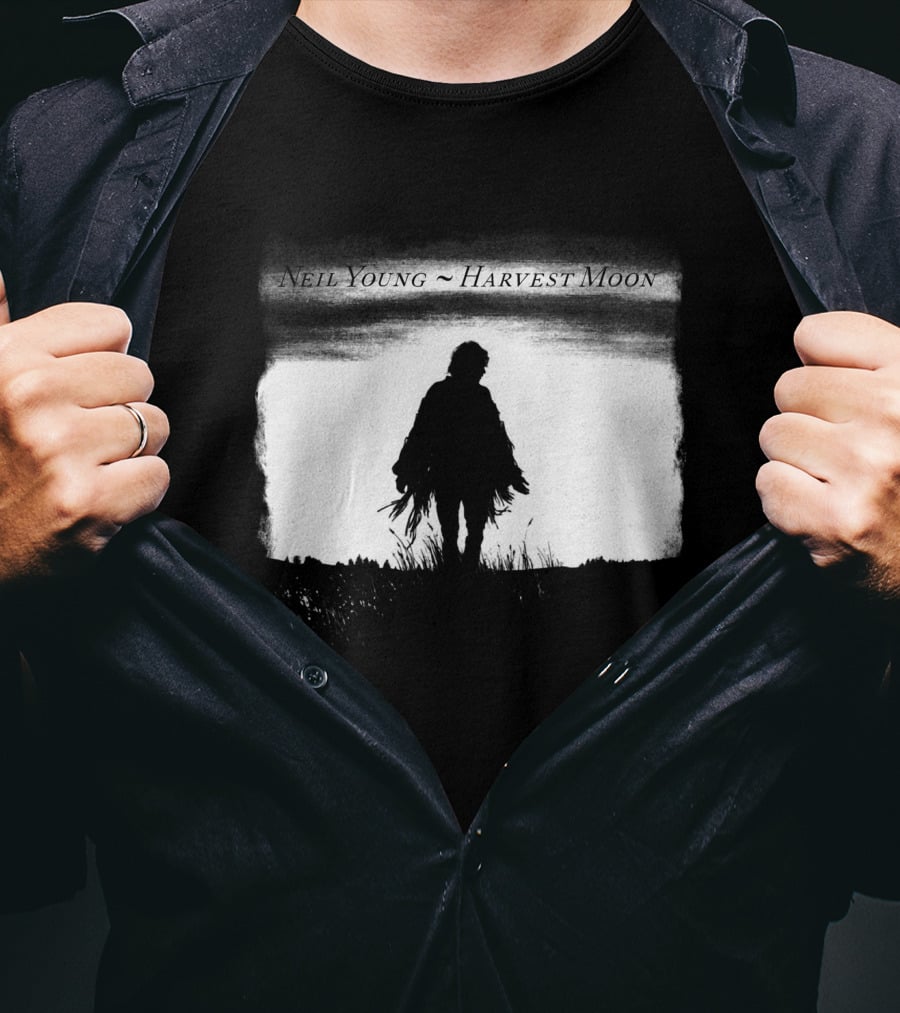 Neil Young Harvest Moon Silhouette Dark Horizon Scene T-Shirt