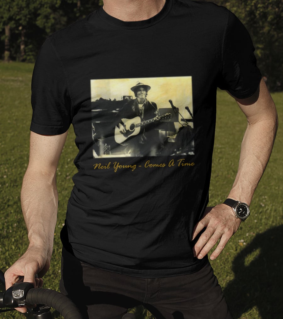 Neil Young - Comes A Time Accompanied Guitar Performance T-Shirt