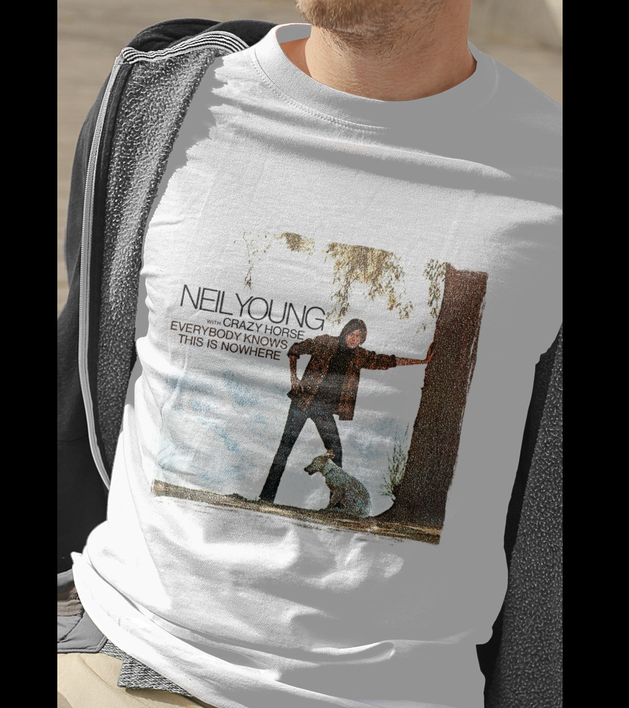 Neil Young With Crazy Horse Everybody Knows This Is Nowhere T-Shirt
