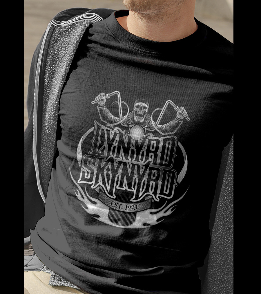 Lynyrd Skynyrd Est. 1973 Skull Motorcycle Handlebars T-Shirt