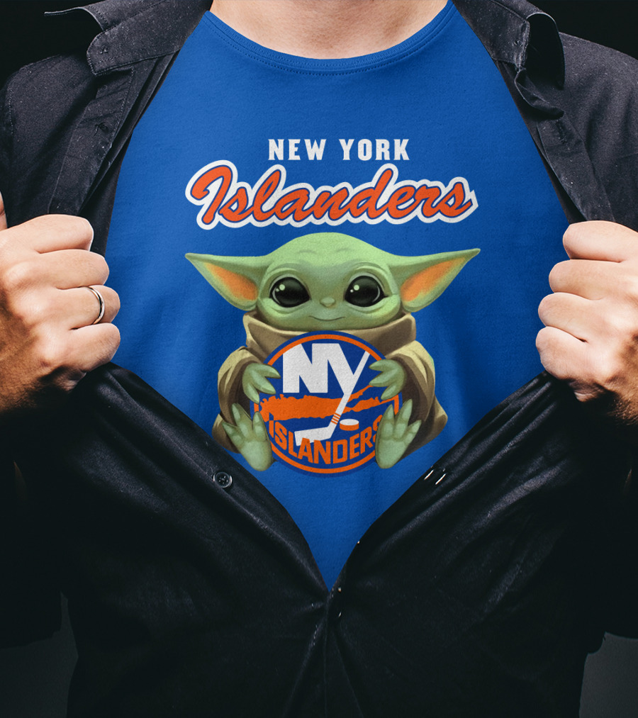 New York Islanders Baby Yoda Holding NY Islanders T-Shirt