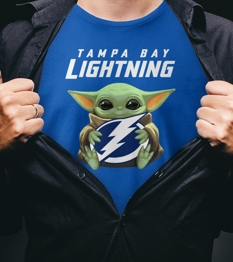 Tampa Bay Lightning Baby Yoda Holding T-Shirt