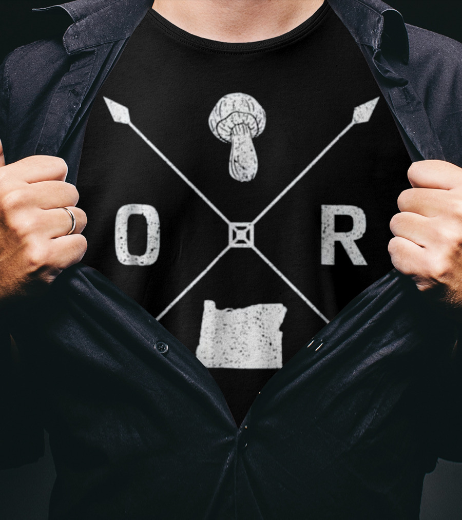 Oregon Morel Mushroom Hunting Graphic Map And Arrow X T-Shirt