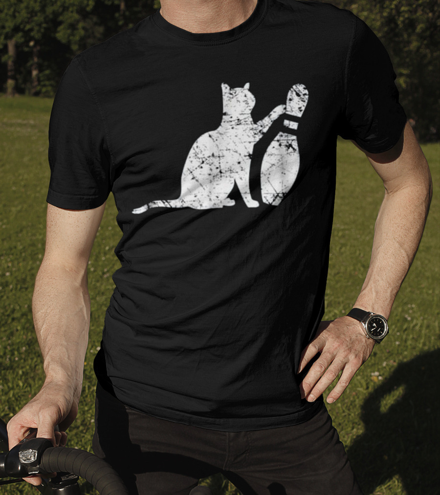 Ornery Alley Cat Tipping Bowling Pin Vintage T-Shirt