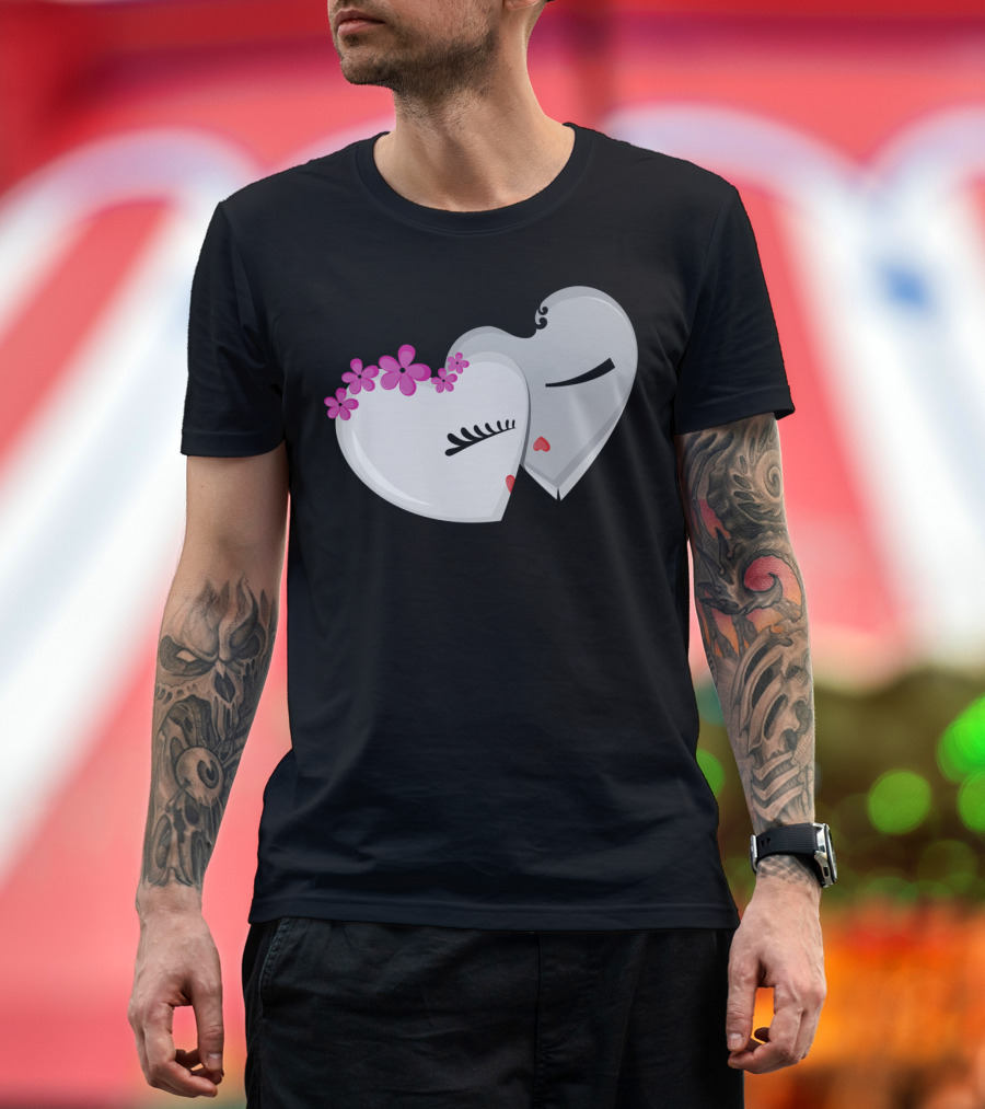 Be Mine Heart Couple with Flowers and Kisses T-Shirt