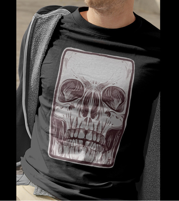 Rectangular Front Skull T-Shirt