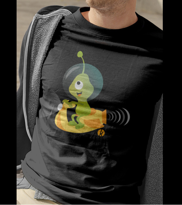Alien Riding Spaceship Vespa With Smiling Face T-Shirt