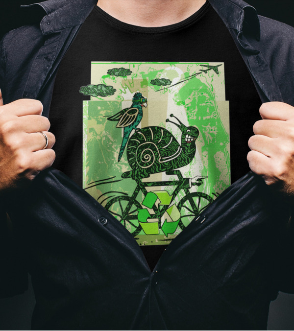 A Little Slow To Recycle Snail And Bird On Bicycle With Green Recycling Symbols T-Shirt