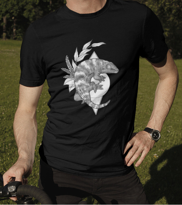 Leachie Gecko Botanical Mandala Geometry T-Shirt