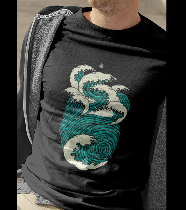 Geometric Ocean Wave Art Nouveau T-Shirt