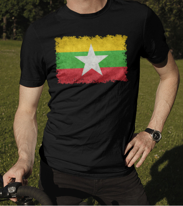 Myanmar Flag Vintage Style Rugged Grunge Effect T-Shirt