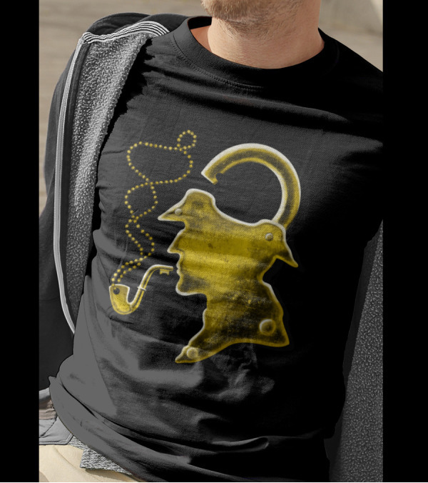 Sherlock Holmes Padlock Silhouette Smoking Pipe T-Shirt