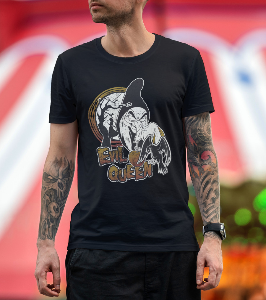 Evil Queen Witch Holding Poison Apple Silhouette Scene with Crow T-Shirt