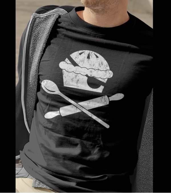Pirate Pie With Rolling Pin And Spoon Crossbones T-Shirt