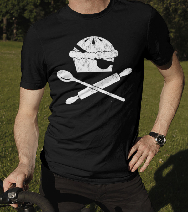 Pirate Pie With Rolling Pin And Spoon Crossbones T-Shirt