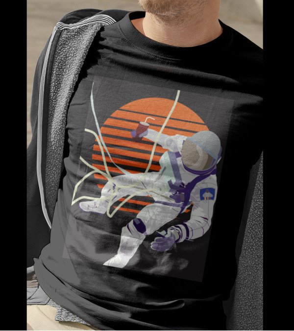 Summer Spaceman Wave Orange Sun Retro Astronaut With Soda Drink T-Shirt