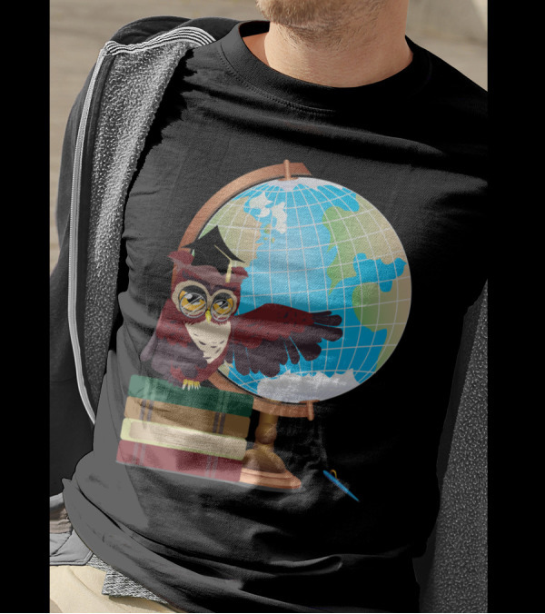 Owl Perched On Books With Mortarboard And Globe T-Shirt
