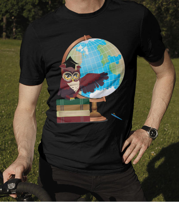 Owl Perched On Books With Mortarboard And Globe T-Shirt