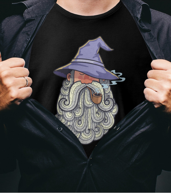 Wizard Smoking Pipe With Purple Hat And Flowing Beard T-Shirt
