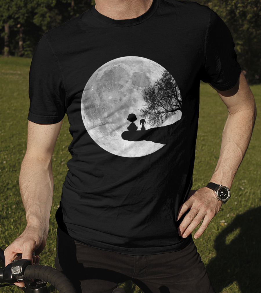 Snoopy And Charlie Moonlit Silhouette Pals On The Edge T-Shirt