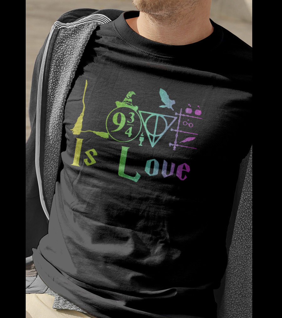Love Is Love 9 3/4 Rainbow Hogwarts Symbols T-Shirt