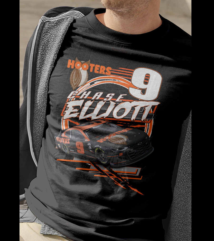Chase Elliott Hooters 9 Nascar Racing Car T-Shirt