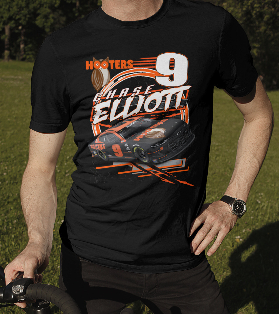 Chase Elliott Hooters 9 Nascar Racing Car T-Shirt