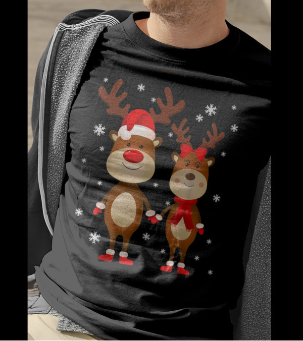 Cute Reindeer Rudolph And Clarice Holding Hands With Christmas Snowflakes T-Shirt