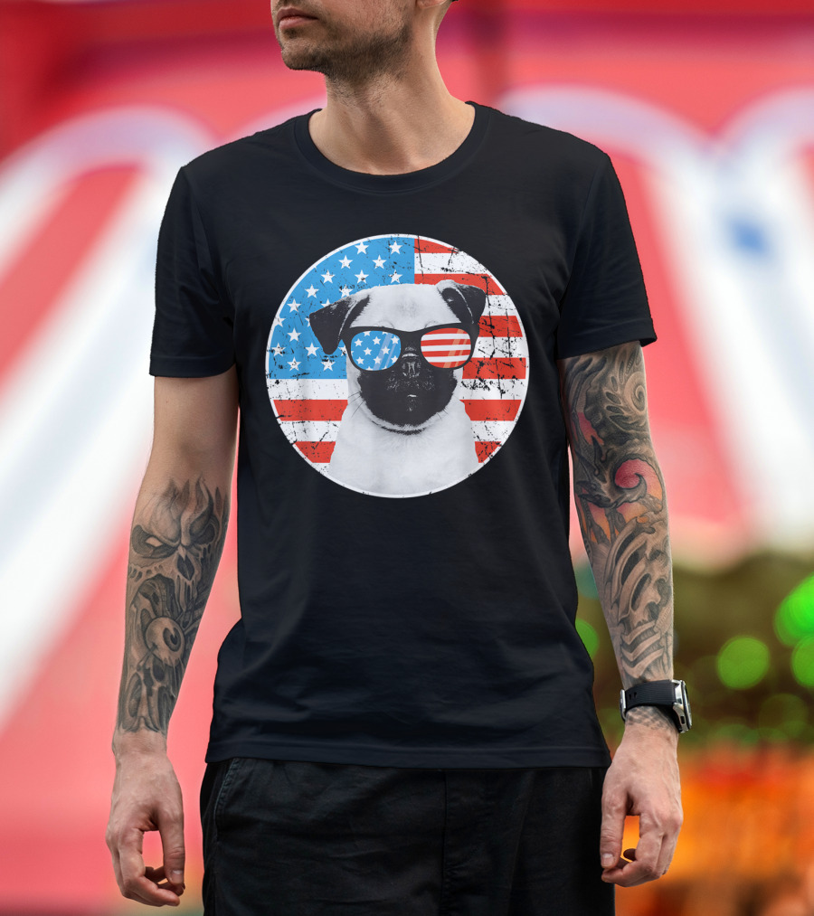 Patriotic Pug with American Flag Sunglasses Fourth of July USA Flag T-Shirt