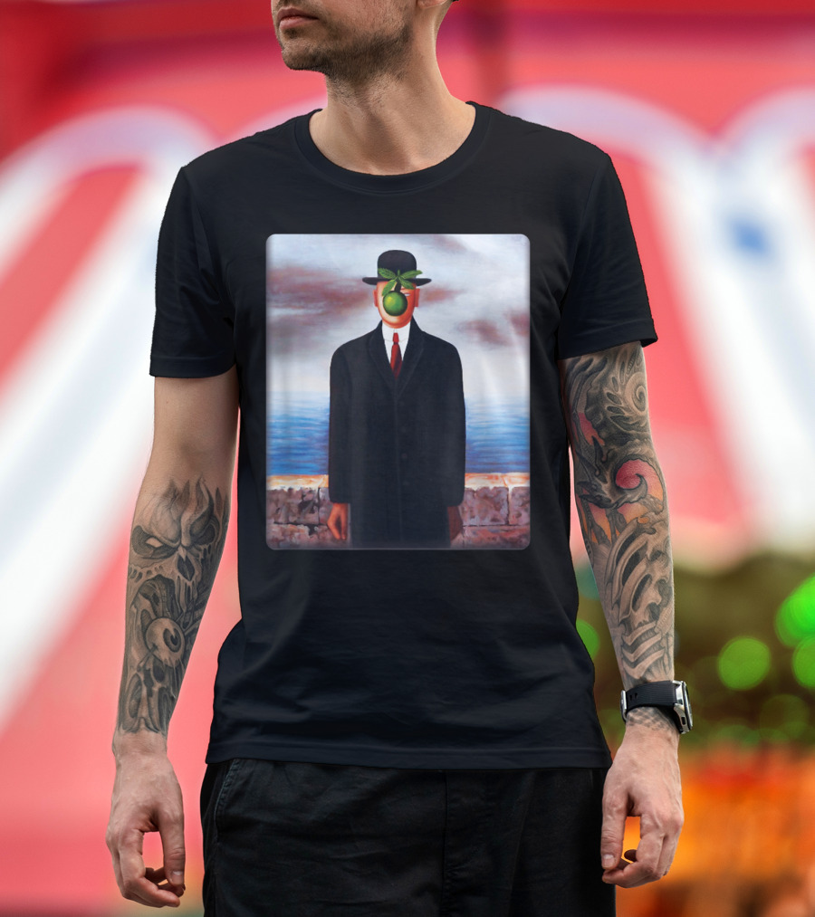 Son Of Man René Magritte Green Apple Bowler Hat Surrealist Painting T-Shirt
