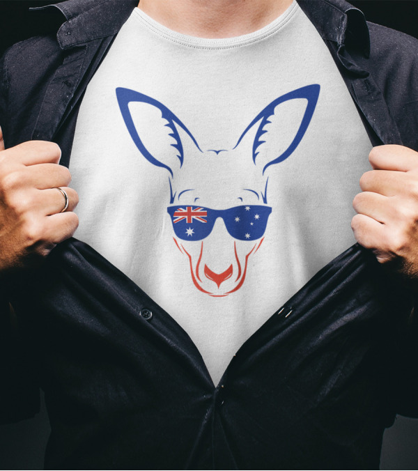 Kangaroo Wearing Australian Flag Sunglasses Patriotic Symbol Aussie T-Shirt