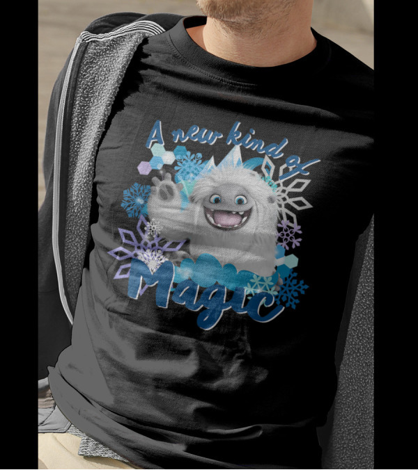 Dreamworks Abominable A New Kind Of Magic Snowflakes Blue Hexagons T-Shirt
