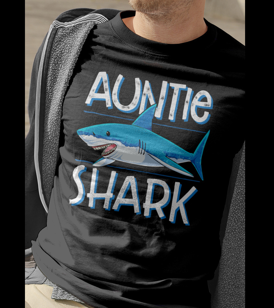 Auntie Shark Family Matching Aunt Women Jawsome Blue Shark Cartoon T-Shirt