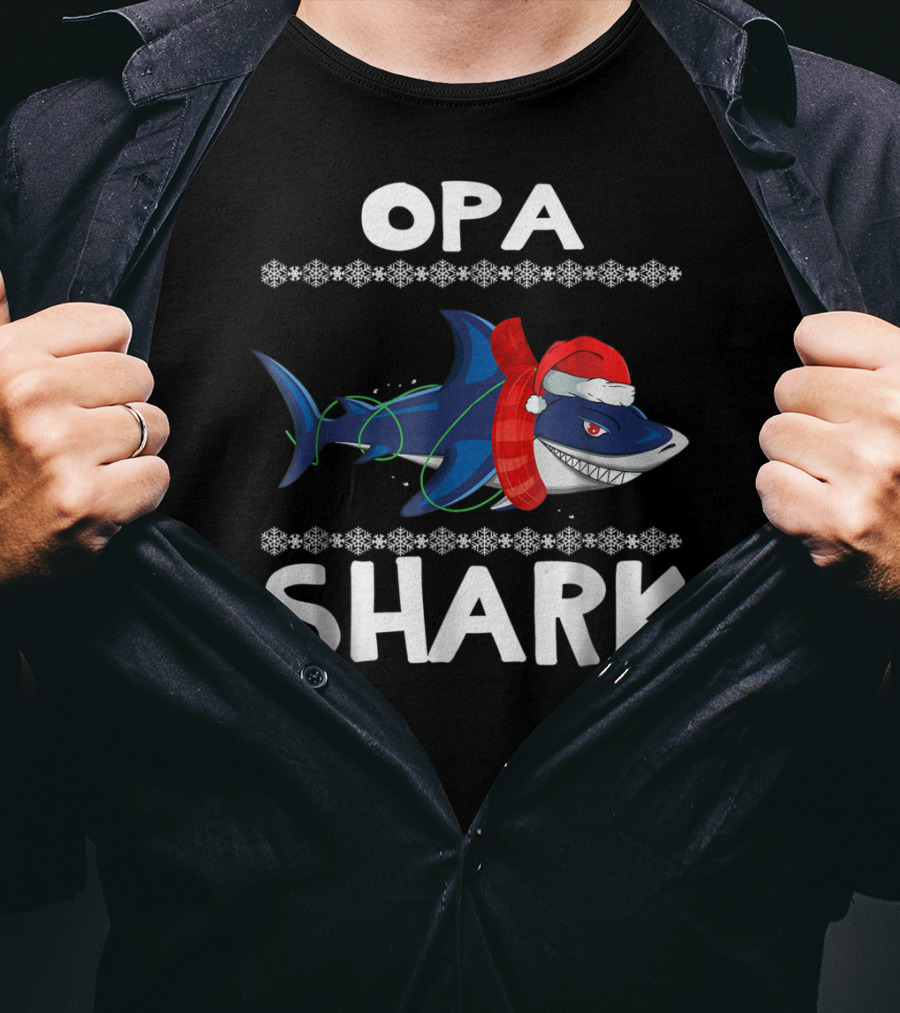 Opa Shark Christmas Family Santa Hat Snowflakes Ugly T-Shirt