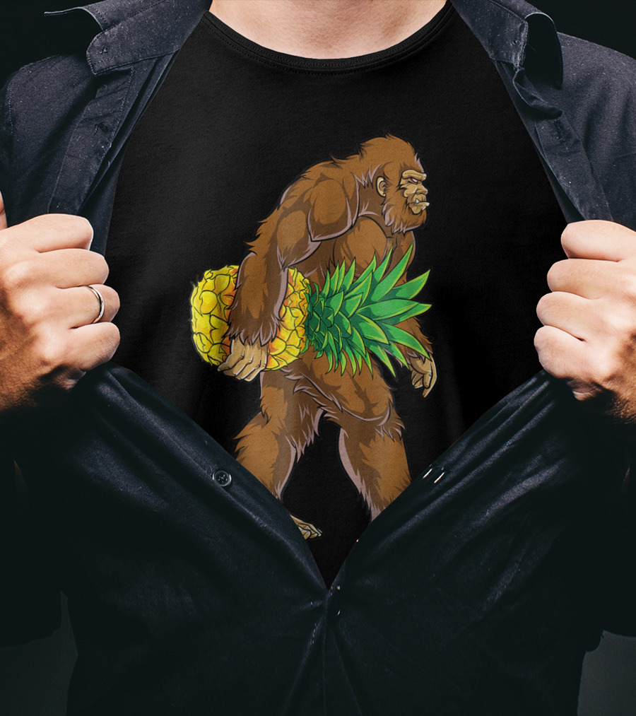 Bigfoot Carrying Pineapple Funny Sasquatch Iconic Creature Humor T-Shirt