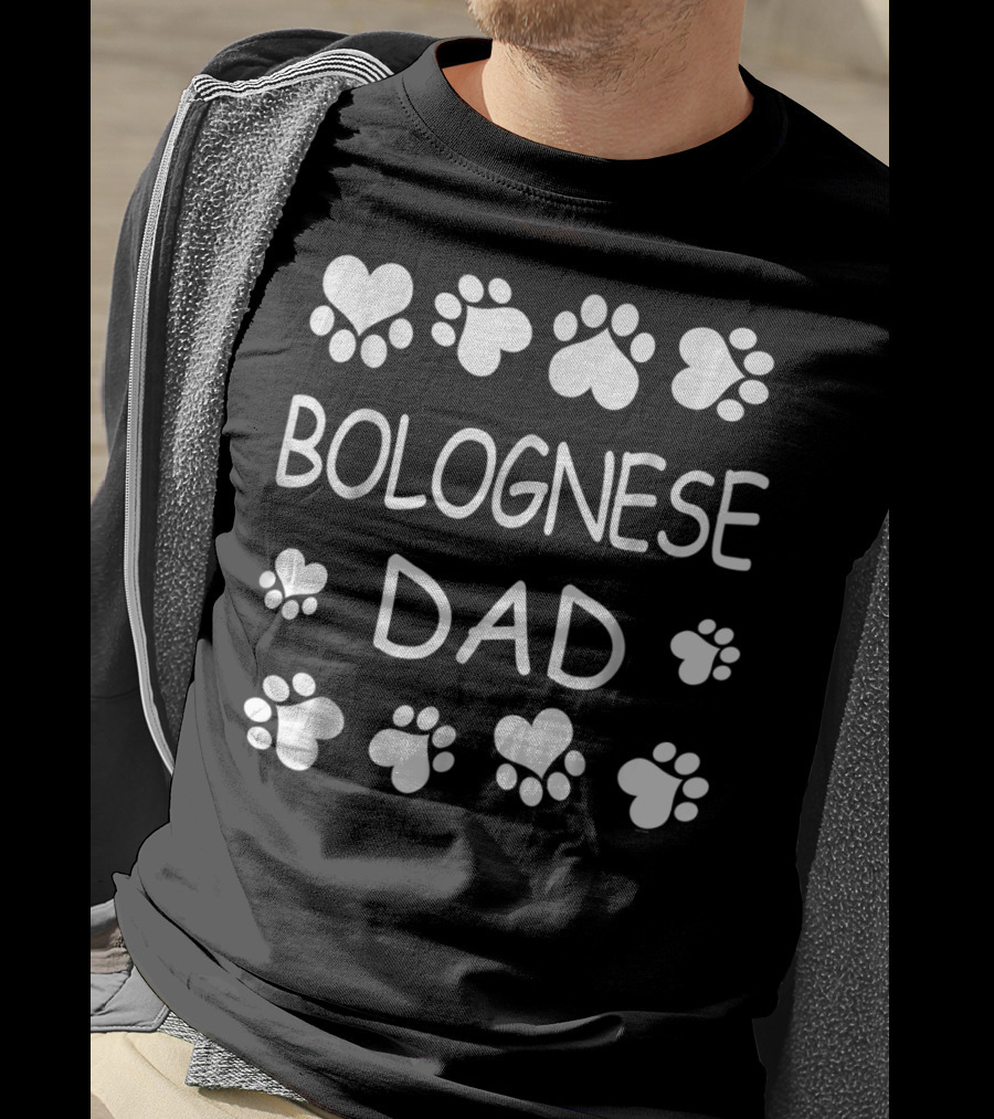 Bolognese Dad Heart And Paw Print Christmas Birthday Gift T-Shirt