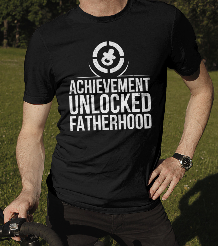 Achievement Unlocked Fatherhood New Dad Gaming Emblem T-Shirt