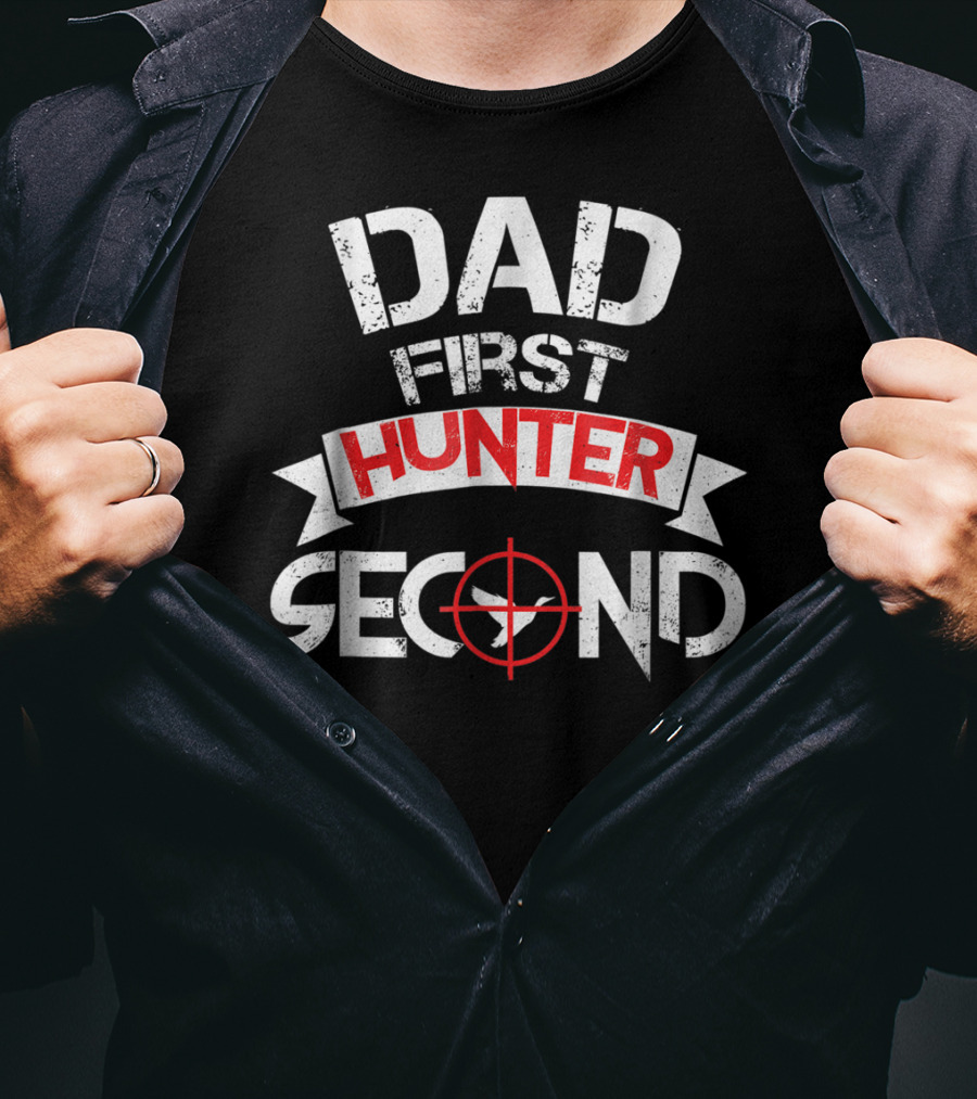 Dad First Hunter Second Duck Hunting Dad Idea15 T-Shirt