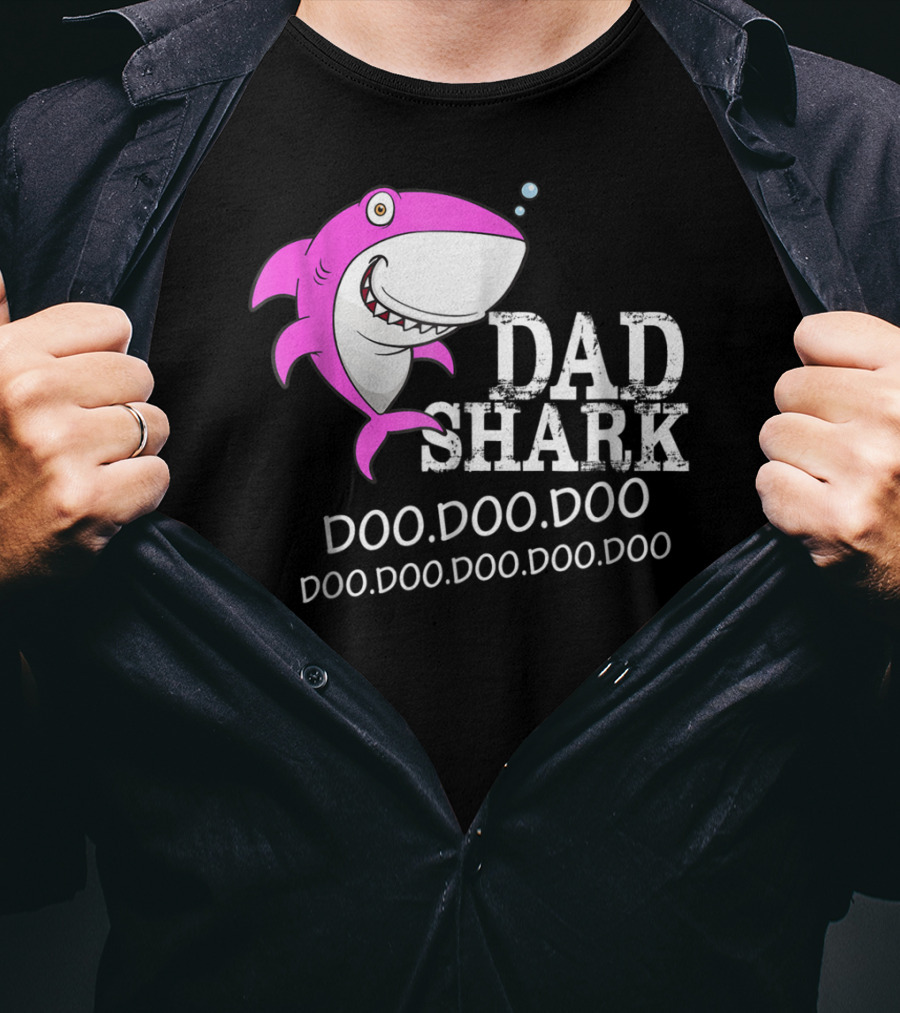 Dad Shark Doo Doo Doo Halloween Christmas Family Shark T-Shirt