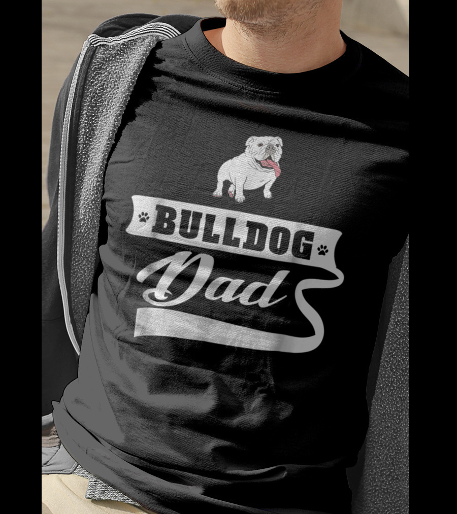 Bulldog Dad Dog Mens Animal Dogs Paw Banner T-Shirt