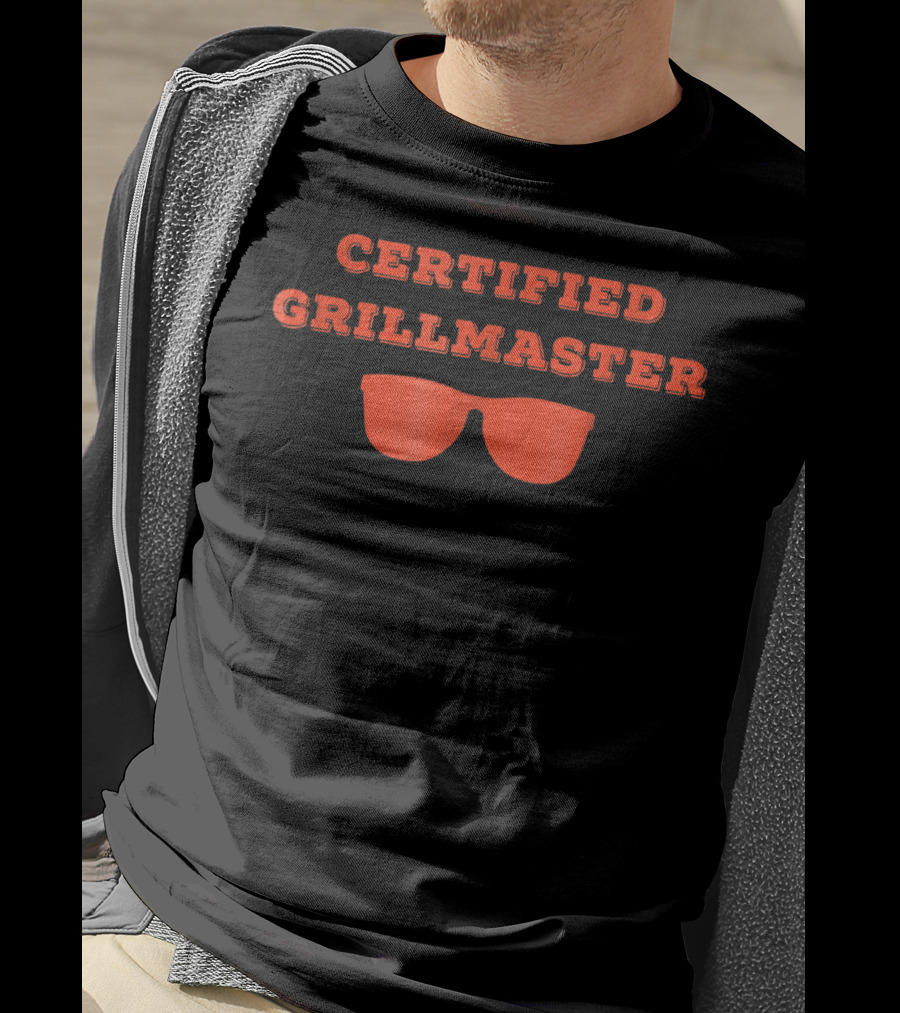 Certified Grillmaster Dad Pun BBQ Cooking With Sunglasses T-Shirt
