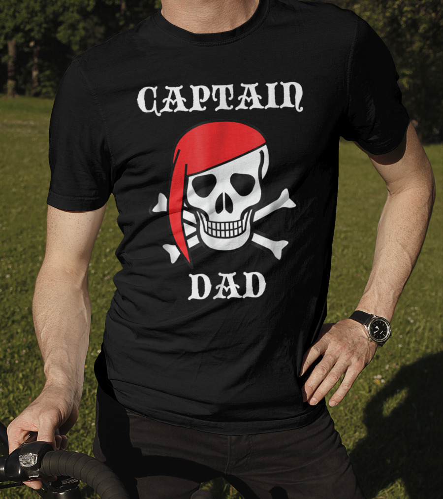 Captain Dad Skull Crossbones Red Bandana Pirate T-Shirt