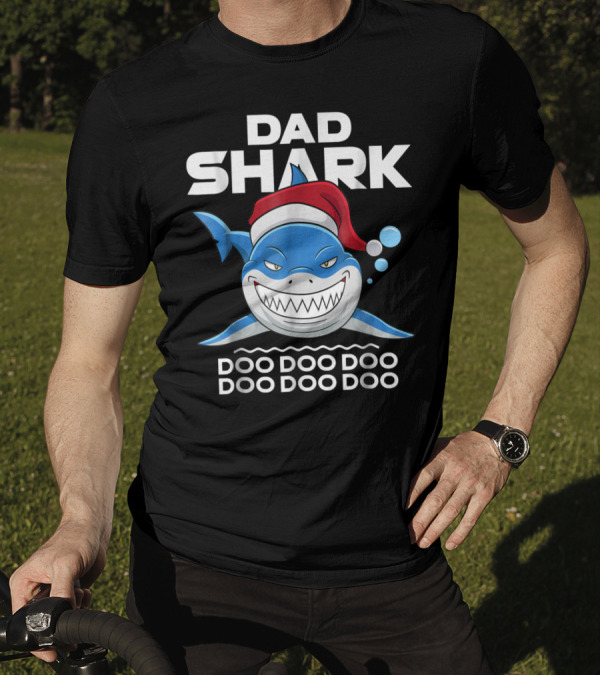 Dad Shark Doo Doo Doo Santa Hat Holiday T-Shirt