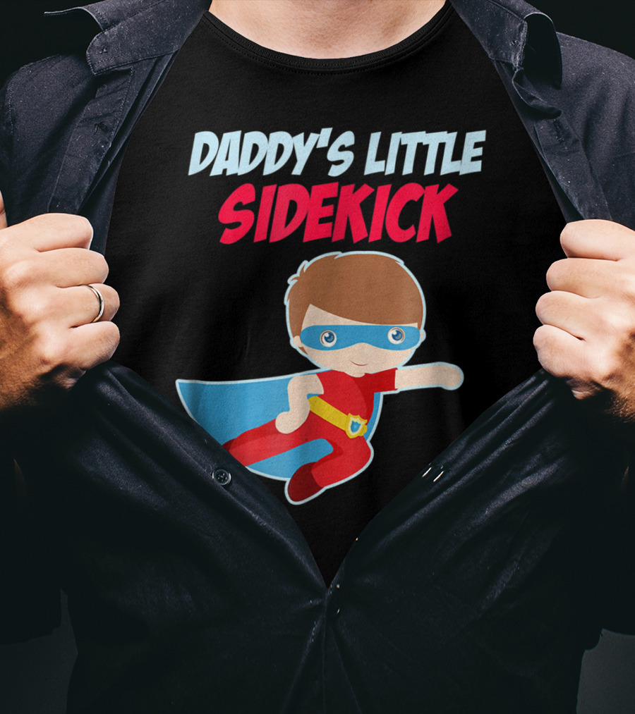 DADDYS LITTLE SIDEKICK Boys Cute Kid Dad Superhero Cape T-Shirt