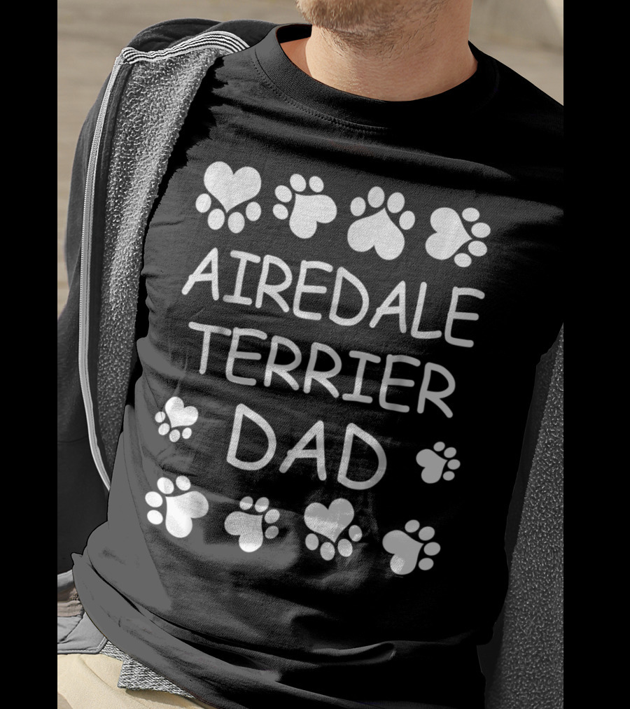 Airedale Terrier Dad Lovers Paw And Heart Holiday Birthday T-Shirt