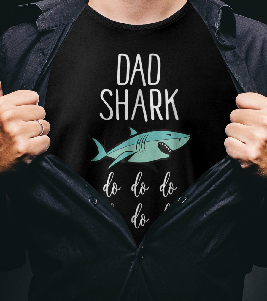 Dad Shark Doo Doo Doo Pregnancy Announcement T-Shirt