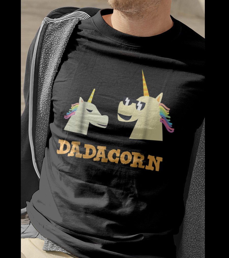 Dadacorn Cool Dad Unicorn With Sunglasses And Rainbow Mane T-Shirt