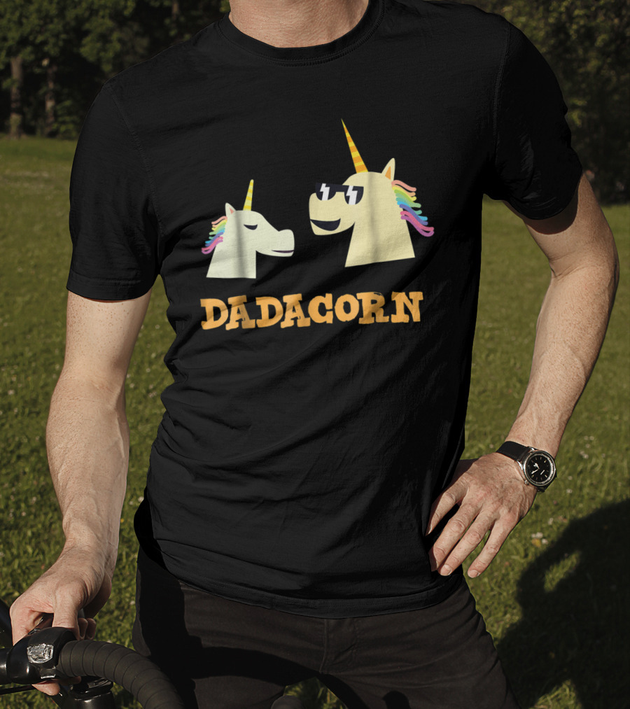 Dadacorn Cool Dad Unicorn With Sunglasses And Rainbow Mane T-Shirt